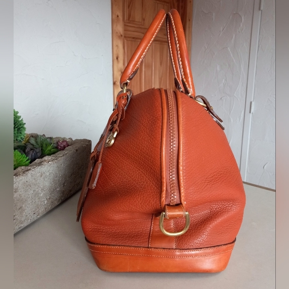 Dooney & Bourke Norfolk, 1998 Collection, The Weekender In British Tan - Picture 7 of 16